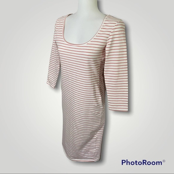 Forever 21 White & Coral Stripe Bodycon Dress - Picture 4 of 16